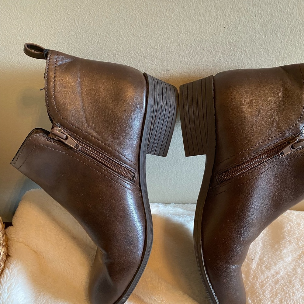 Sun+ Stone Brown Leather Ankle Boots - Picture 5 of 8